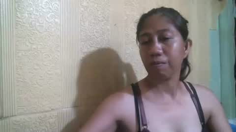 Snapshot of sweetkriss4u chatting on May 2026 02:33:02 PM Chris online show from May 2026 02:33:02 PM