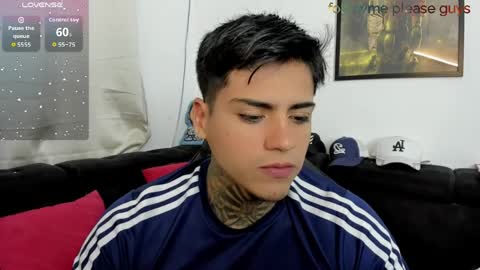 Snapshot of sweetlatinoboy chatting on April 2026 10:26:01 AM SWEETLATINBOY online show from April 2026 10:26:01 AM