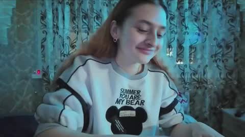 sweetliaison online show from March 2026 05:52:01 PM