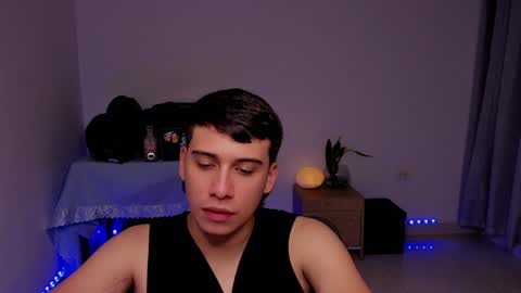 Lian online show from December 2024 03:25:01 AM