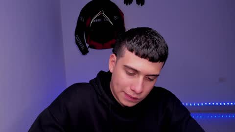 Lian online show from January 2025 11:17:01 PM