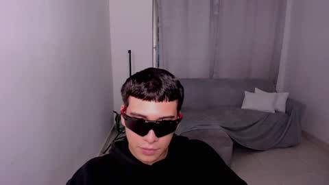 Lian online show from February 2025 05:34:02 AM