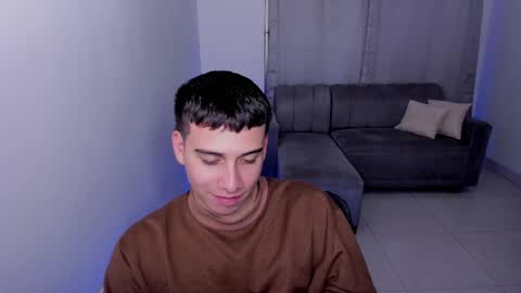 Lian online show from March 2025 05:54:01 AM