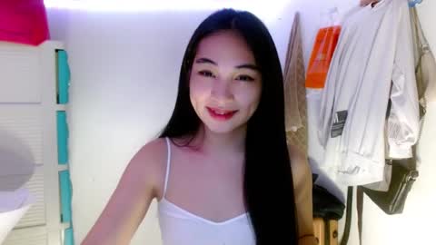 Lilly online show from March 2025 02:20:01 AM