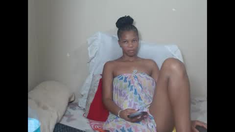 Snapshot of sweetlipss_ chatting on October 2025 02:11:02 AM sweetlipss_ online show from October 2025 02:11:02 AM