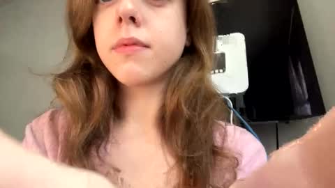 Snapshot of sweetmarie223 chatting on April 2026 01:26:01 PM sweetmarie223 online show from April 2026 01:26:01 PM