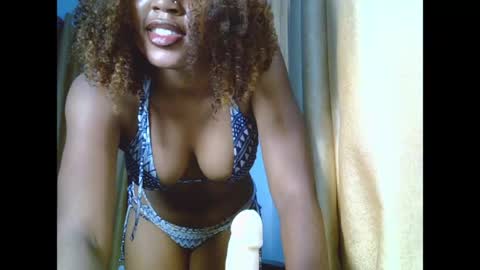 sweetmila9 online show from April 2026 06:51:02 AM