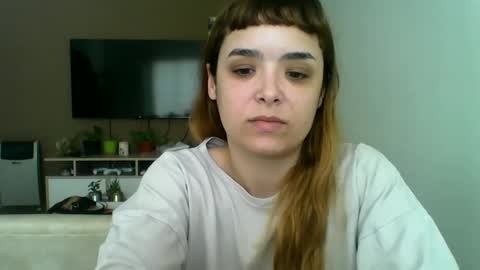 sweetmoonns2 online show from October 2025 05:46:02 PM