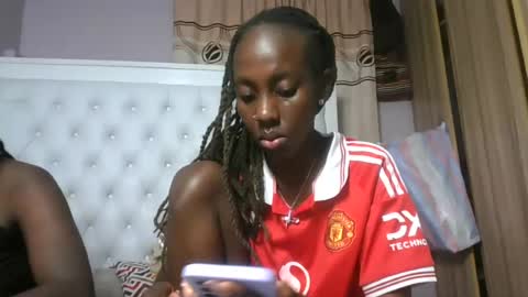 Novah girlie online show from July 2026 10:09:02 PM