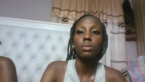 Novah girlie online show from July 2026 03:07:01 PM