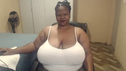 Snapshot of sweetnoziexxx chatting on May 2026 05:01:02 AM sweetnoziexxx online show from May 2026 05:01:02 AM