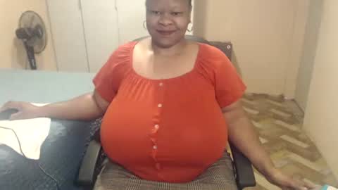 Snapshot of sweetnoziexxx chatting on May 2026 04:07:02 AM sweetnoziexxx online show from May 2026 04:07:02 AM