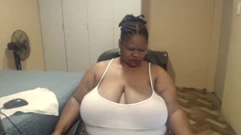 Snapshot of sweetnoziexxx chatting on May 2026 06:10:01 AM sweetnoziexxx online show from May 2026 06:10:01 AM