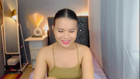 Snapshot of sweetnwildts chatting on April 2026 04:11:01 PM Ghena online show from April 2026 04:11:01 PM