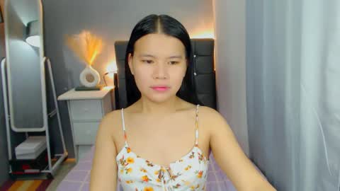 Snapshot of sweetnwildts chatting on May 2026 03:46:01 AM Ghena online show from May 2026 03:46:01 AM