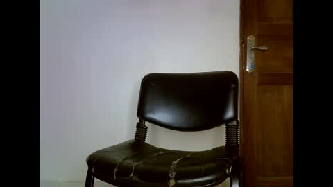 sweetrenne online show from February 2025 11:37:01 PM