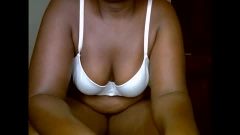 sweetrenne online show from March 2025 12:33:02 AM