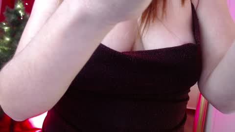 Snapshot of sweetrubiblues chatting on December 2024 09:09:02 PM Rubi online show from December 2024 09:09:02 PM