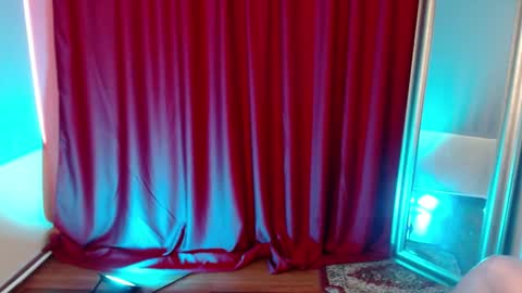 Snapshot of sweetrubiblues chatting on February 2025 07:16:02 PM Rubi online show from February 2025 07:16:02 PM