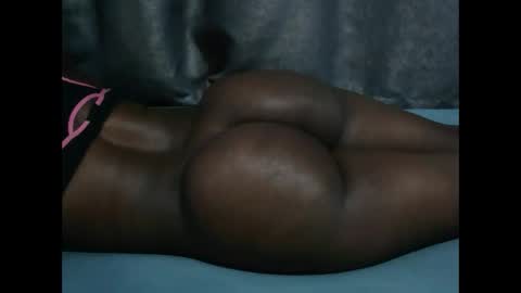 Sandrah online show from November 2025 05:38:01 AM