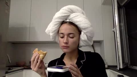 Snapshot of sweetsatalana chatting on July 2026 10:45:01 PM sweetsatalana online show from July 2026 10:45:01 PM