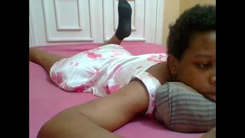 sweetshilah online show from September 2025 12:45:01 AM