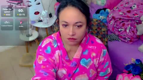 Snapshot of sweett_martina chatting on January 2025 09:17:02 AM martina online show from January 2025 09:17:02 AM