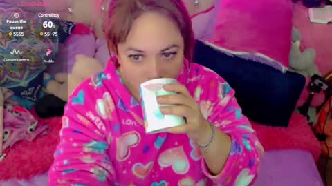 Snapshot of sweett_martina chatting on March 2025 07:36:01 AM martina online show from March 2025 07:36:01 AM