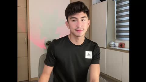 Andy  online show from October 2025 05:43:01 PM