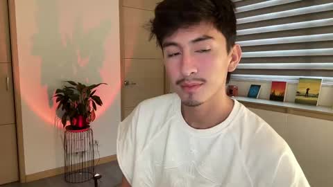 Andy  online show from October 2025 06:32:02 PM