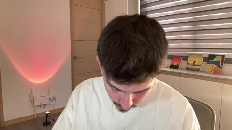 Andy  online show from November 2025 06:17:01 PM