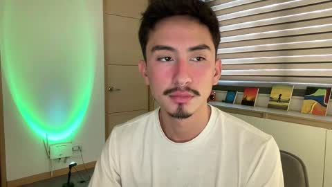 Andy  online show from November 2025 05:17:02 PM