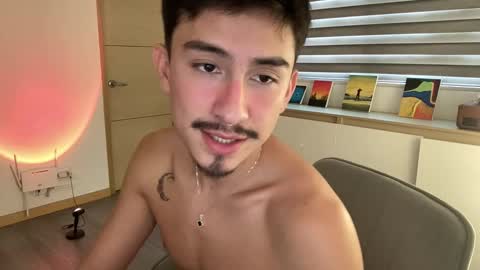 Andy  online show from November 2025 05:34:02 PM