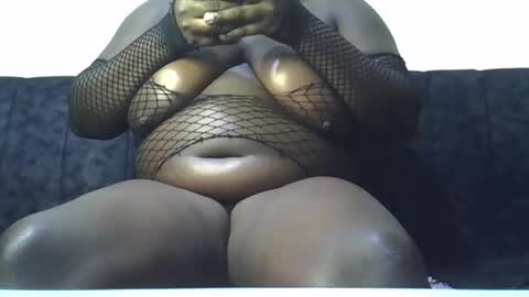 sweettlove1 online show from December 2024 09:15:02 PM