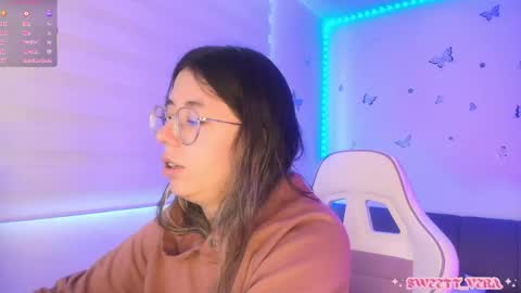 Snapshot of sweettvera_ chatting on June 2026 01:39:01 PM Veronica Independent Model online show from June 2026 01:39:01 PM