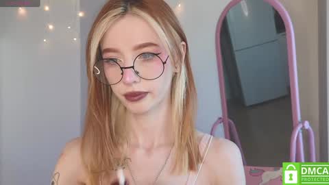 Elis  a little vacation Ill be here Saturday my schedules in bio online show from January 2025 08:13:02 AM