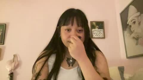 Snapshot of sweetuwu chatting on June 2026 06:36:02 AM moonie online show from June 2026 06:36:02 AM