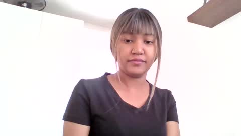 Snapshot of sweetwhisper4u chatting on June 2026 05:37:01 AM katie online show from June 2026 05:37:01 AM
