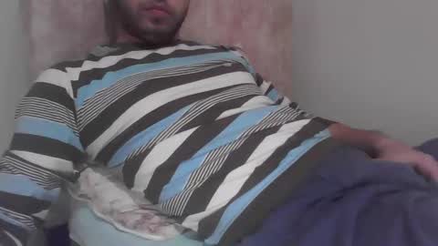 sweety_boy21 online show from January 2025 03:29:02 PM