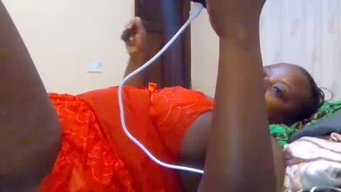 Snapshot of sweetyass25 chatting on June 2026 06:43:02 PM sweetyass25 online show from June 2026 06:43:02 PM