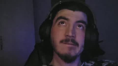 Snapshot of swepy88 chatting on May 2026 08:59:01 PM Swepy online show from May 2026 08:59:01 PM