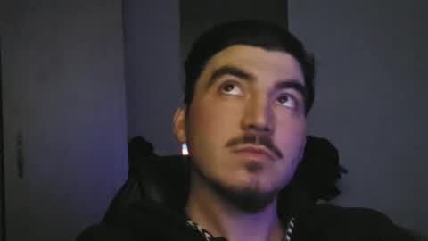 Snapshot of swepy88 chatting on May 2026 10:48:02 PM Swepy online show from May 2026 10:48:02 PM