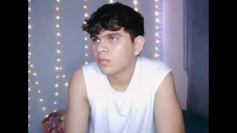 swetty_diamon online show from November 2025 04:45:01 AM