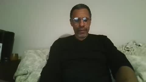 swimmerbod2495 online show from February 2026 06:12:02 AM