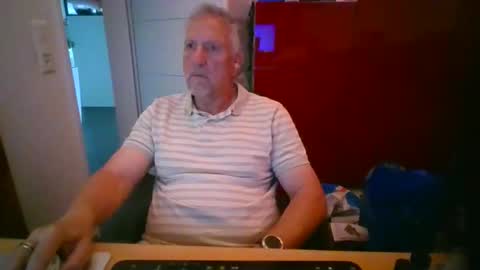 swiss_german_01 online show from October 2025 06:58:02 AM