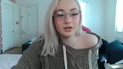 Snapshot of switchykitty chatting on February 2026 02:54:01 PM ashley blayde online show from February 2026 02:54:01 PM