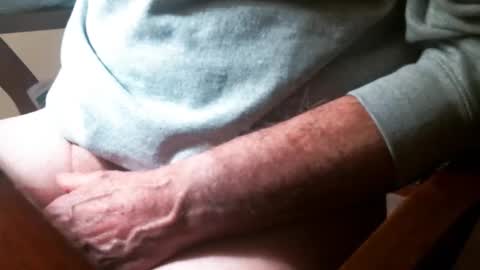 Snapshot of swizzle__stick chatting on February 2026 10:59:01 AM will jeffers online show from February 2026 10:59:01 AM