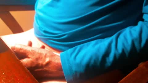 Snapshot of swizzle__stick chatting on April 2026 10:05:02 AM will jeffers online show from April 2026 10:05:02 AM