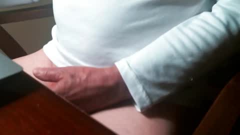 Snapshot of swizzle__stick chatting on April 2026 09:59:01 AM will jeffers online show from April 2026 09:59:01 AM