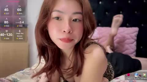 Holly online show from May 2026 12:27:01 AM